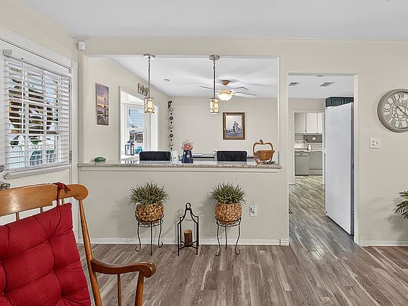 5th image of 354 Summerfield Rd