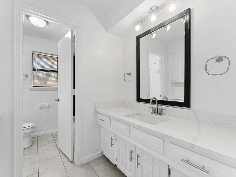 1224 Holt Ave — Photo 15