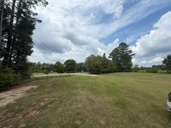 5462 State Highway 199, Notasulga, AL 36866