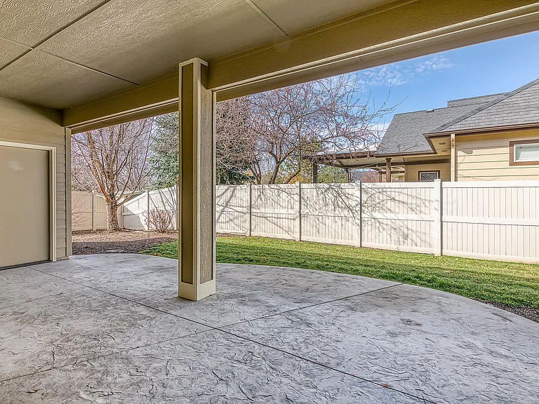 4493 W Prickly Pear Dr — Photo 23