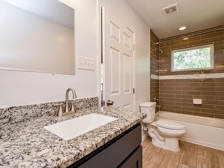 6747 England St #A — Photo 28