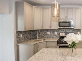 5347 Diamond St, Philadelphia, PA 19131