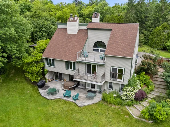 490 Valley Avenue, Bangor, ME 04401