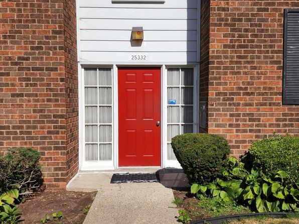 25332 Shiawassee Cir APT 205