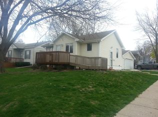 5628 New York Ave, Des Moines, IA 50310