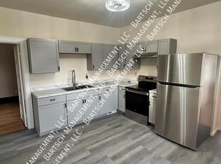 3279 S Pine Ave, Milwaukee, WI 53207