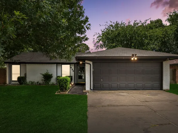 434 Stonehenge Dr, Arlington, TX 76014
