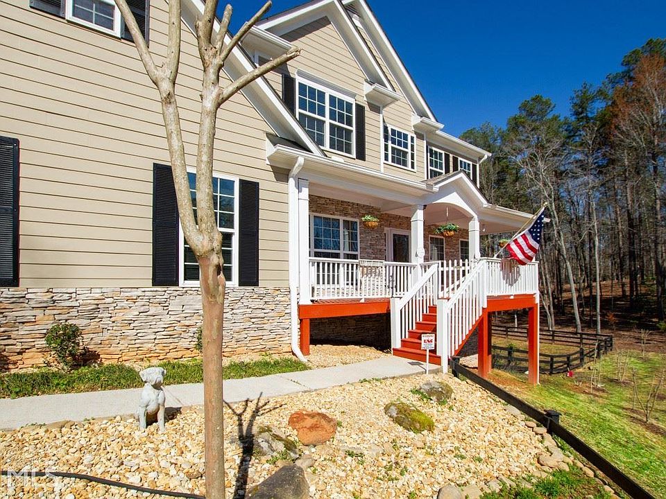 1st image of 712 Crooked Creek Dr