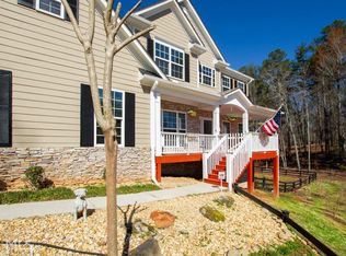 712 Crooked Creek Dr, Dahlonega, GA 30533