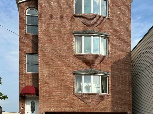 809 Central Ave APT 4, Union City, NJ 07087