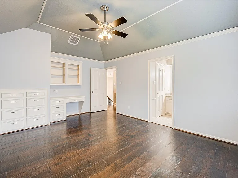 11 E Wedgemere Cir — Photo 38