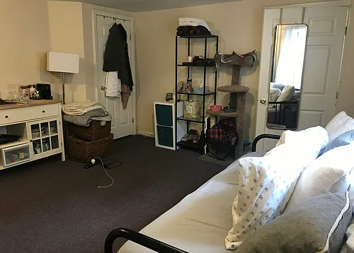 58 Anderson St Photo 1