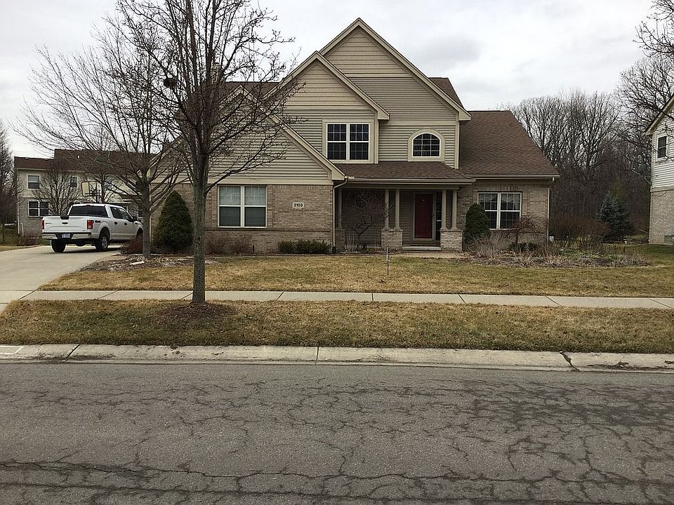2103 Hendrie
