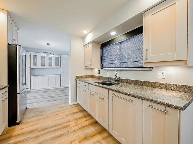 19513 Pollyanna Dr — Photo 15