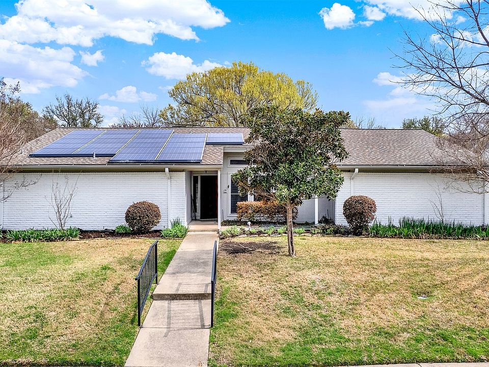 1st image of 2554 Parkhaven Dr