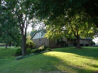 4274 N Farm Road 101, Springfield, MO 65803