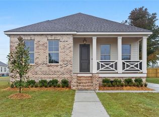 1916 Rose St, Arabi, LA 70032