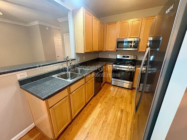 4506 Treerose Way — Photo 3