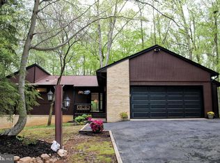 6302 Occoquan Forest Dr, Manassas, VA 20112