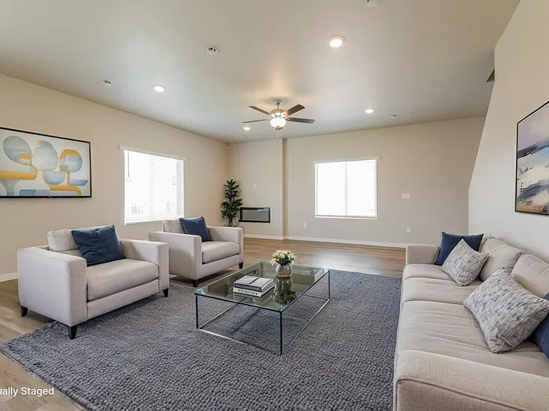 7333 Crystal Ave — Photo 5