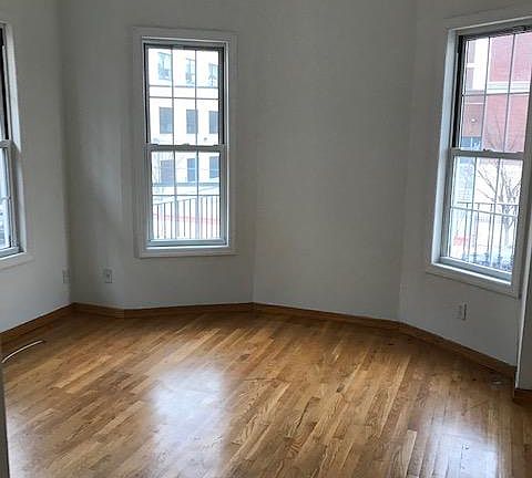2nd image of 8693 17th Ave APT 2