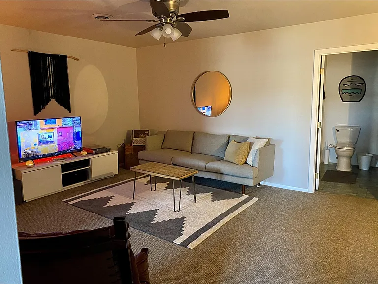 20 Washington St #2 — Photo 4