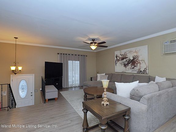 4th image of 1104 Rockland Ave