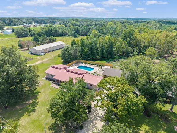 1507 Stricklands Crossroads Rd, Four Oaks, NC 27524