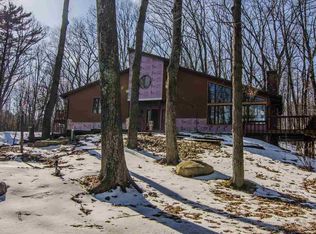 4495 Forest Rd, Oneida, WI 54155
