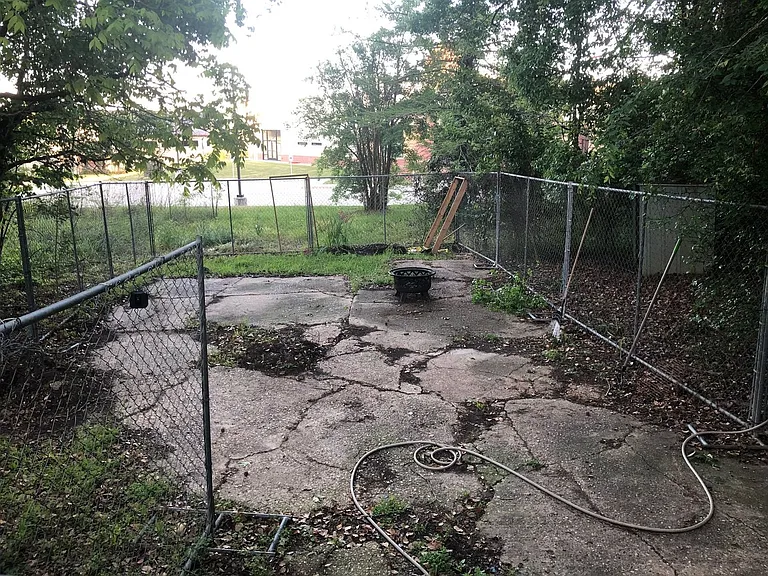 709 Tech Dr — Photo 9
