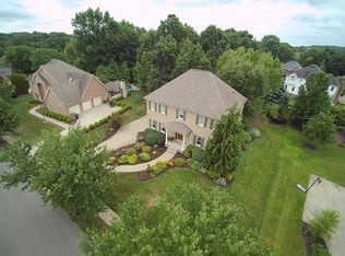 318 Steeplechase Dr, Cranberry Township, PA
