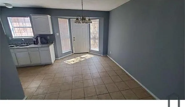 3804 O'B Crowe Dr — Photo 3