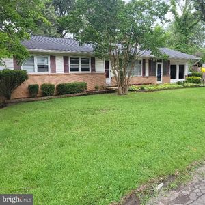 6305 Main St, Lanham, MD, 20706