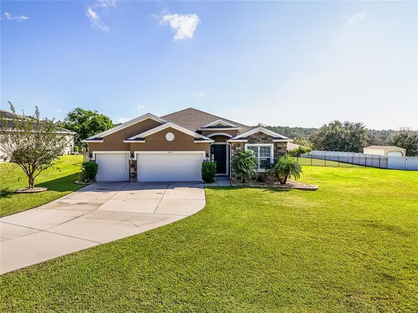 6224 Sunnyside Dr, Leesburg, FL 34748