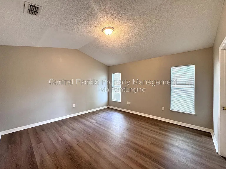 311 Baccarat Ct — Photo 16