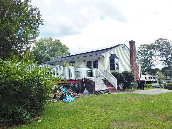 5th image of 104 Crestfield Dr