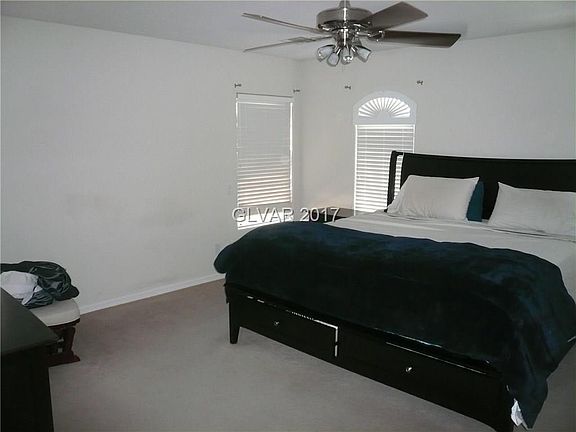 4th image of 10139 Longoria St