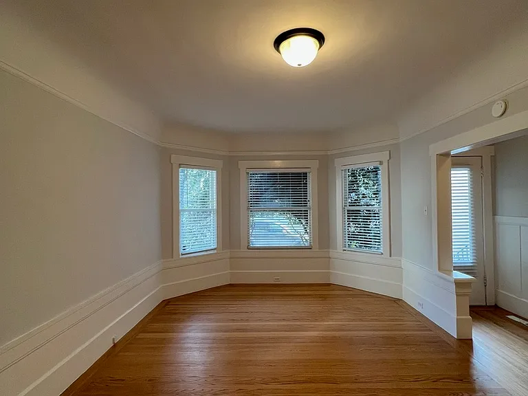 1236 Chestnut St — Photo 2