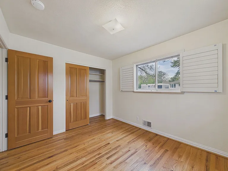 1695 E Cornell Ave — Photo 16