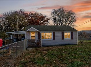 326 Narrows Rd, Connellsville, PA 15425