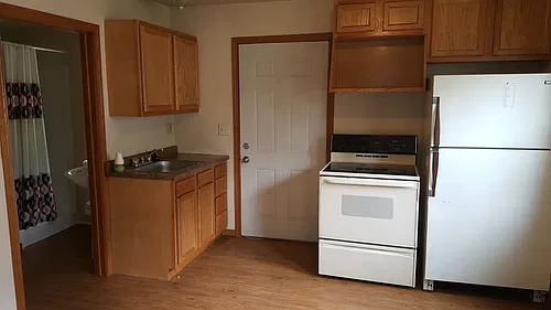 1539 E Mason St Photo 1