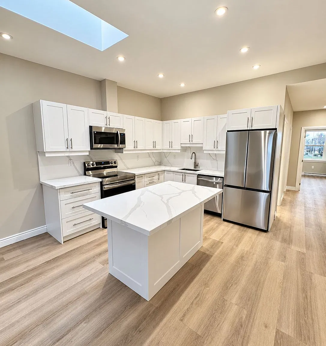 2 bed, $2,950 — Photo 1