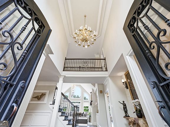 5th image of 8360 Kenningston Way