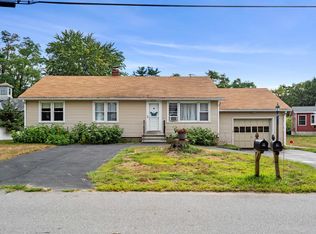 30 Dearborne Ave, Seabrook, NH 03874