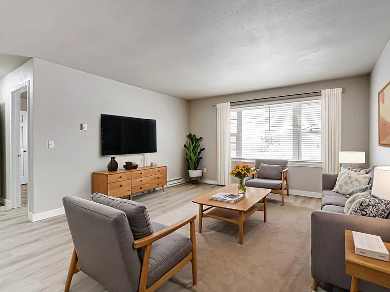 1508 Cedar Street — Photo 2