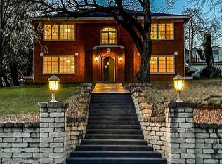 414 Columbia St, Council Grove, KS 66846