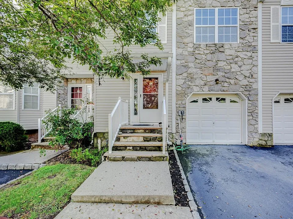 11 Jill Ct