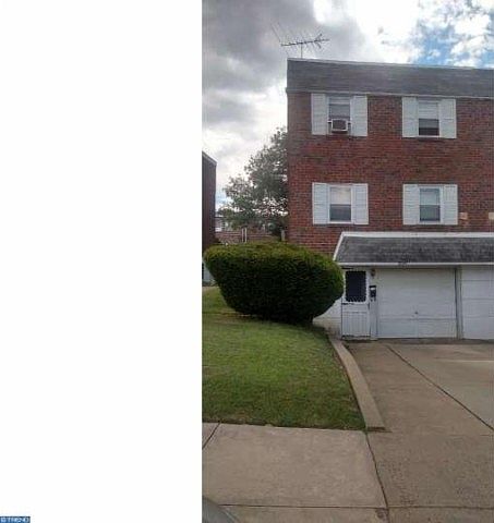 2nd image of 8847 Manchester St