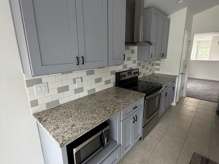 2096 Kings Palace Dr — Photo 6