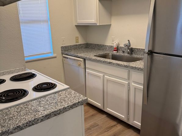 2501 Gulf Fwy APT 279